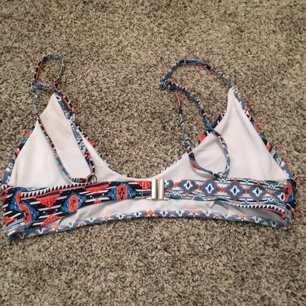 Aztec pattern Swim top - Picture 2 of 2